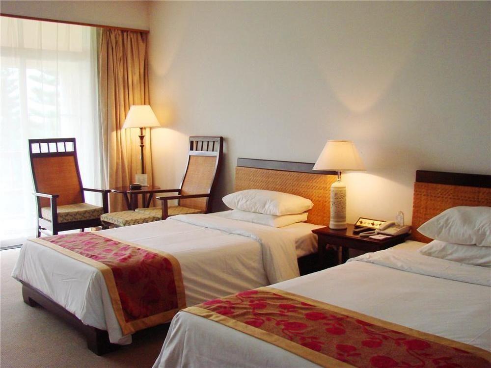 Yunnan Dianchi Garden Resort Hotel & Spa Kunming Exterior photo